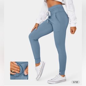 Halara Joggers